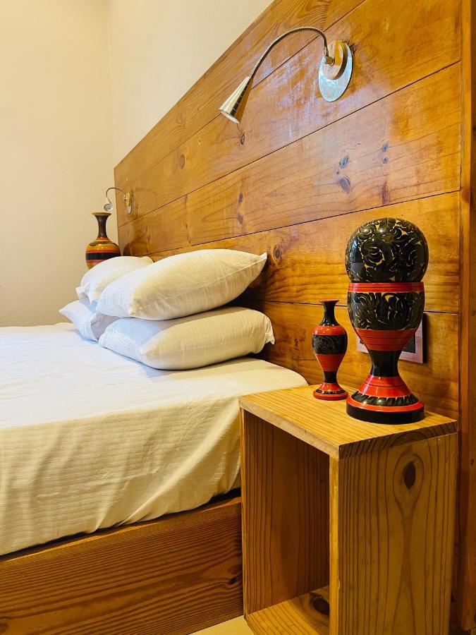 Orimas Retreat Hotell Thulusdhoo Exteriör bild