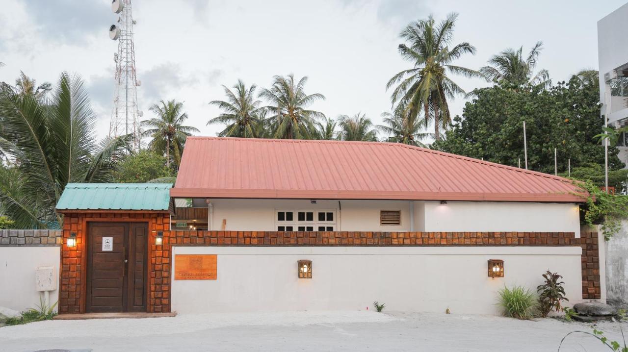 Orimas Retreat Hotell Thulusdhoo Exteriör bild