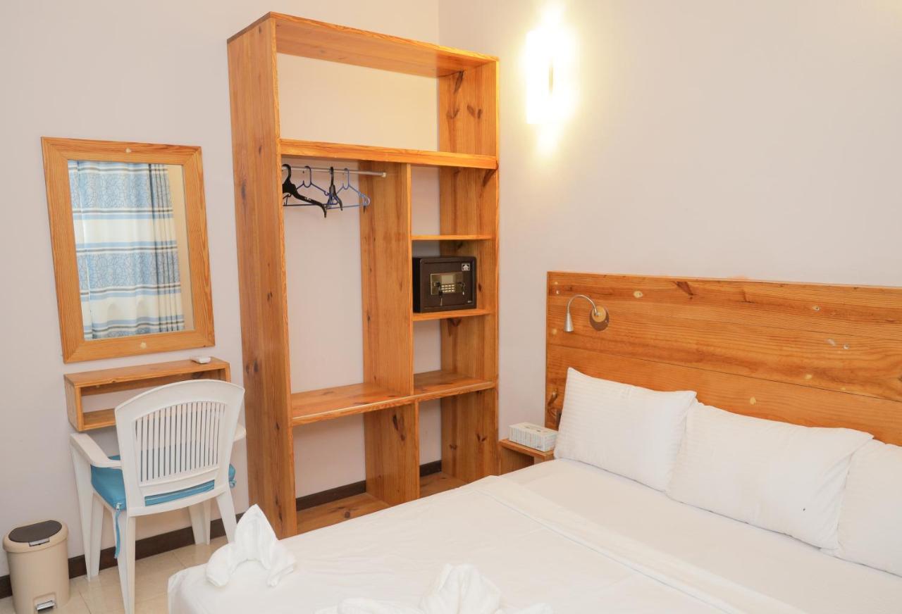 Orimas Retreat Hotell Thulusdhoo Exteriör bild