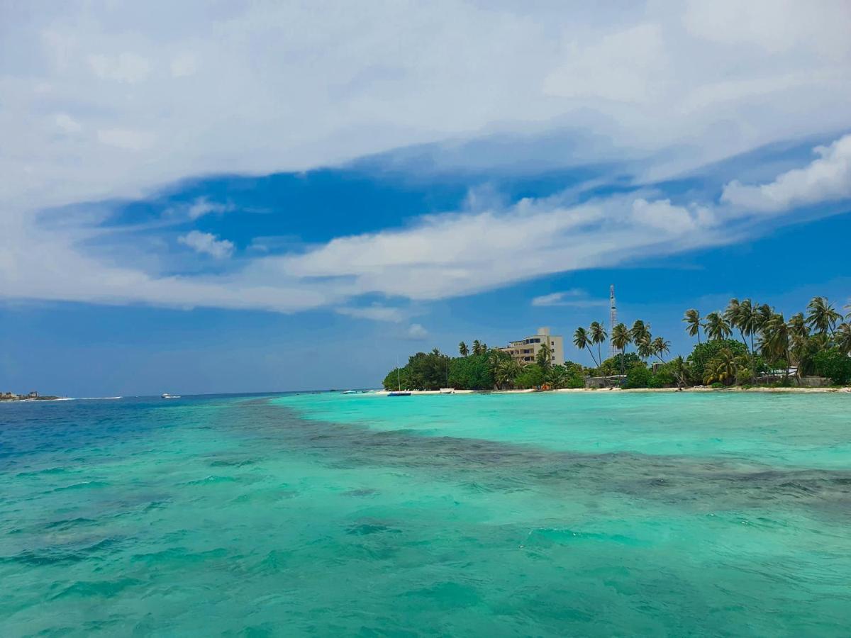Orimas Retreat Hotell Thulusdhoo Exteriör bild